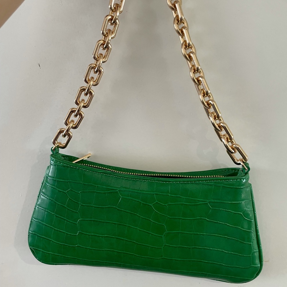 Green Zara croc chain link shoulder bag